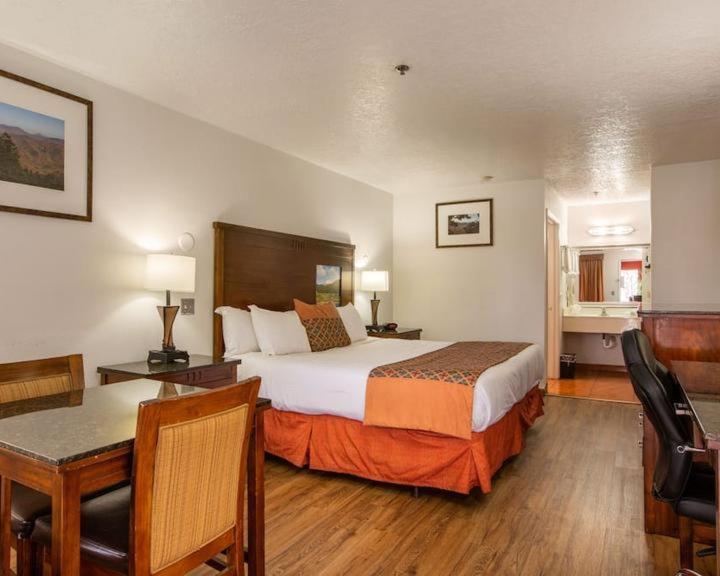 Sandia Peak Inn Old Town Abq, A Howard Johnson By Wyndham Albuquerque Bagian luar foto