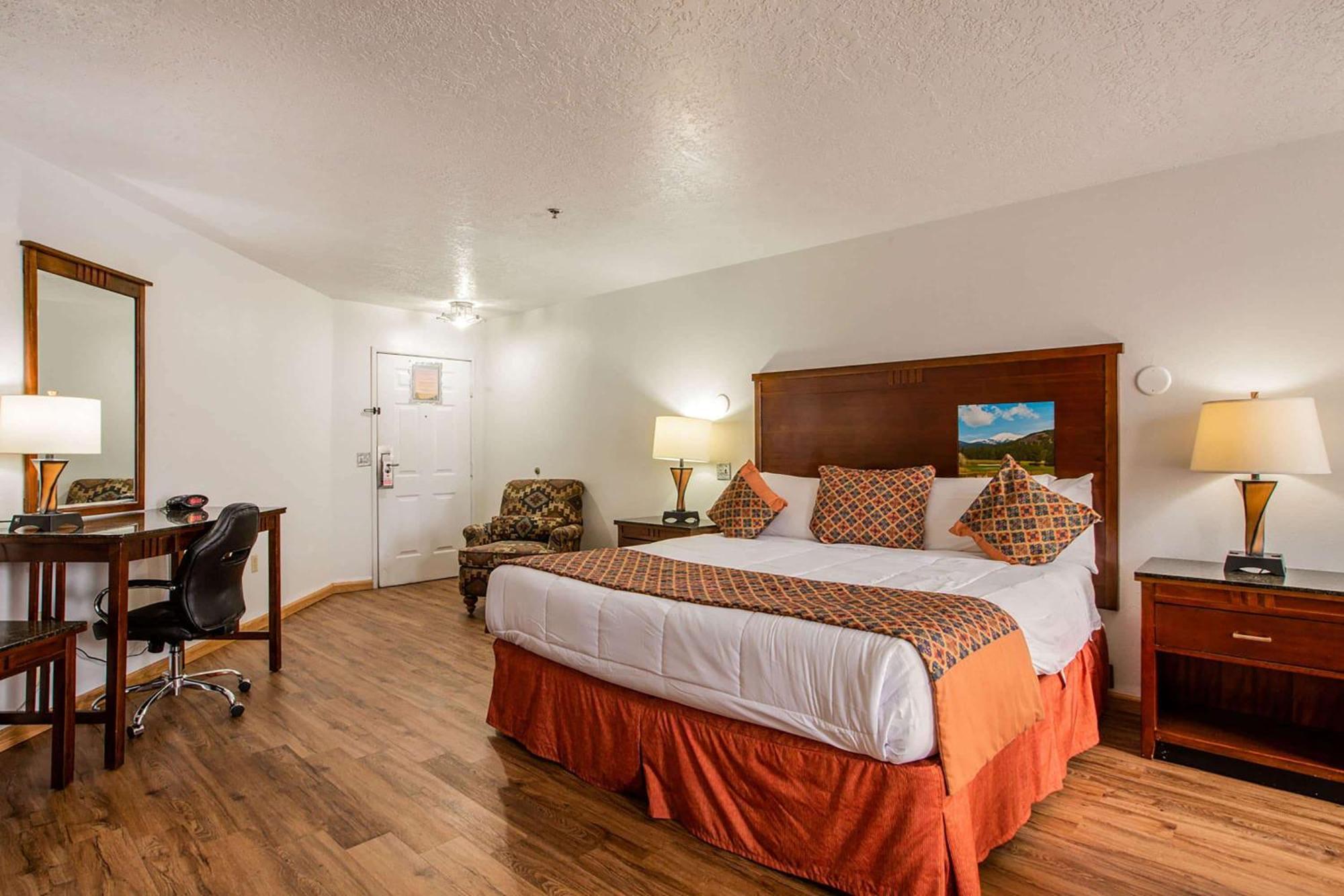 Sandia Peak Inn Old Town Abq, A Howard Johnson By Wyndham Albuquerque Bagian luar foto